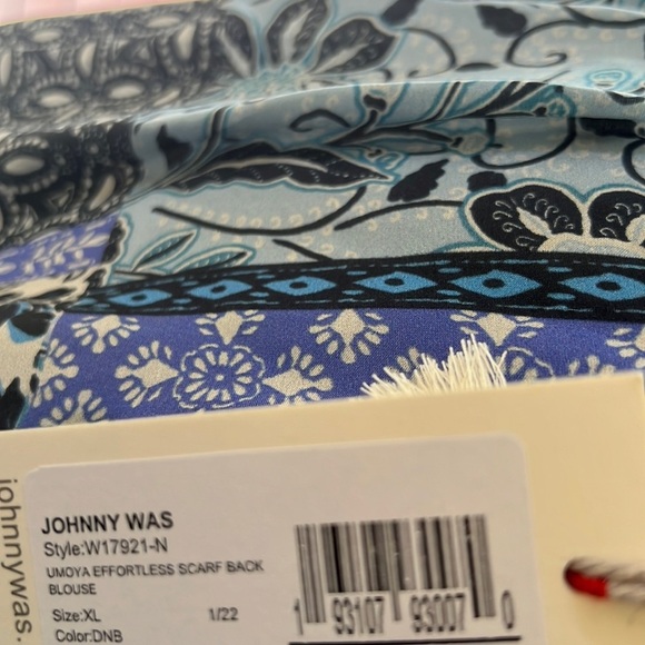 NWT! Johnny Was XL Umoya effortless scarf back blouse. - Picture 7 of 13